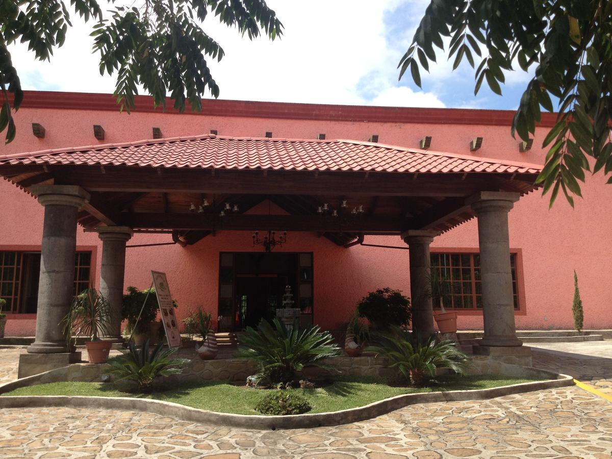 Hotel Hacienda Prom Misantla Bagian luar foto